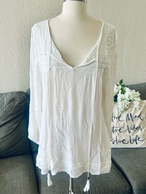 White Boho Solitaire Blouse